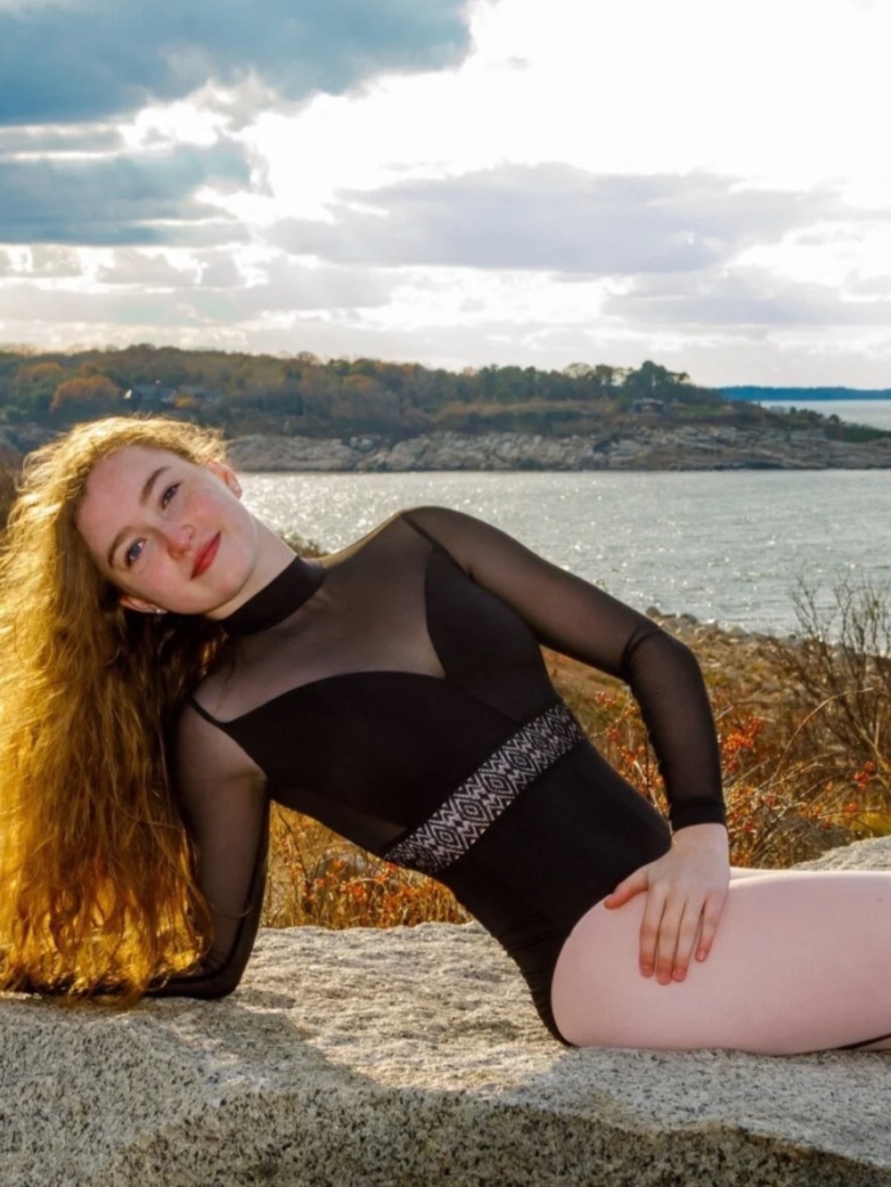 Lulli Dancewear Elegant Black Long-Sleeved Leotard with Openback